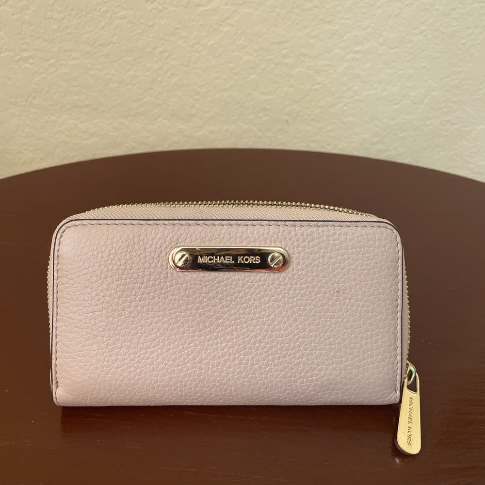 Taupe Michael Kors Wallet